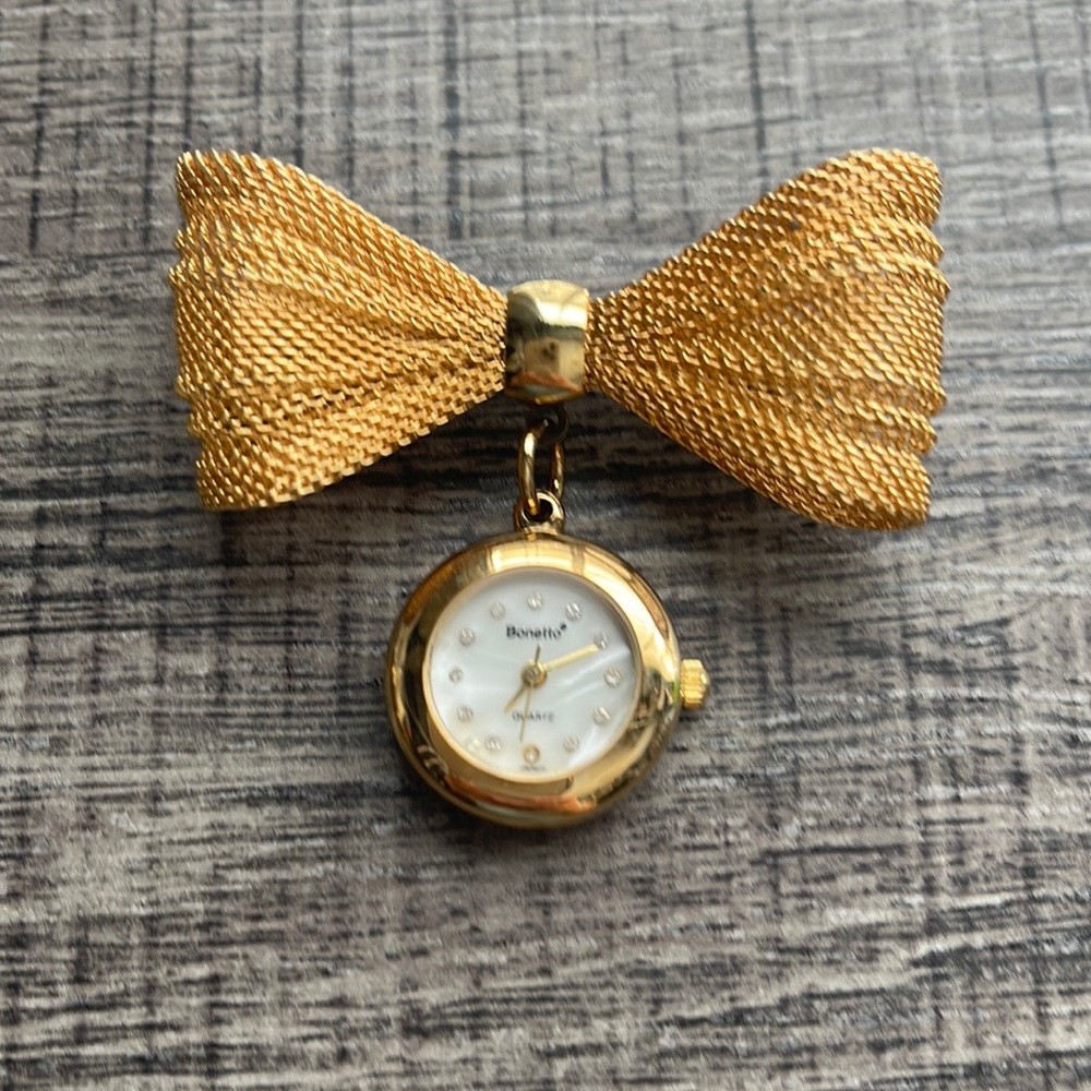 Vintage Gold Bow Tie Bonetto Brooch
